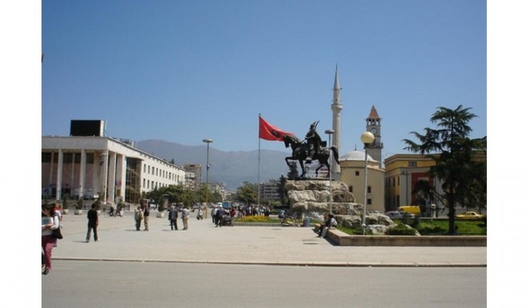 Νέο αλβανικό παραλήρημα: «Σκλαβωμένη Τσαμουριά» οι Φιλιάτες