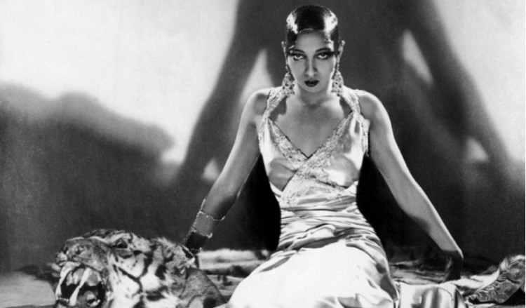 Ζοζεφίν Μπέικερ: Η μεγάλη χορεύτρια και η μάχη της κατά του ρατσισμού