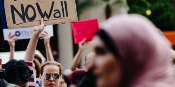 Σε ισχύ το αντιμεταναστευτικό διάταγμα Τραμπ