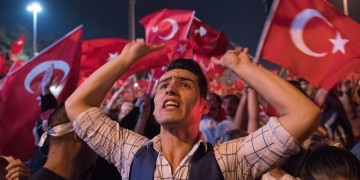 Η τουρκική κυβέρνηση γνώριζε, αλλά «απέτυχε» να σταματήσει το πραξικόπημα