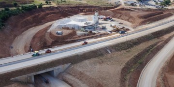 Κυκλοφοριακές ρυθμίσεις στην Αθηνών-Θεσσαλονίκης λόγω εργασιών στον κόμβο Κορινού