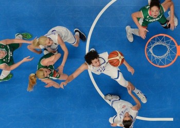 Πρόκριση παρά την ήττα για την Εθνική γυναικών