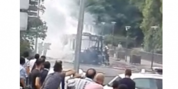 Έκρηξη σε λεωφορείο στο Παρίσι