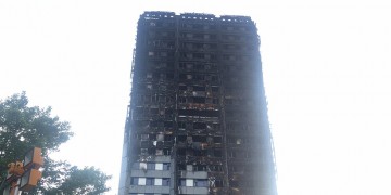 Νεκροί θεωρούνται 58 αγνοούμενοι από τη φωτιά στον Grenfell Tower του Λονδίνου