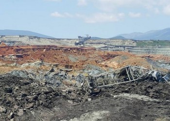 Σοκαριστικές εικόνες μετά την κατολίσθηση στο ορυχείο Αμυνταίου