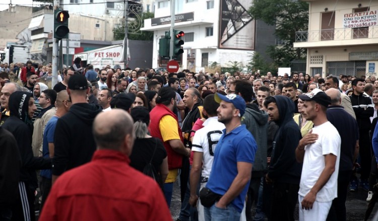 Εποπτεία εισαγγελέα οι έρευνες για τη νέα αδέσποτη σφαίρα στο Μενίδι