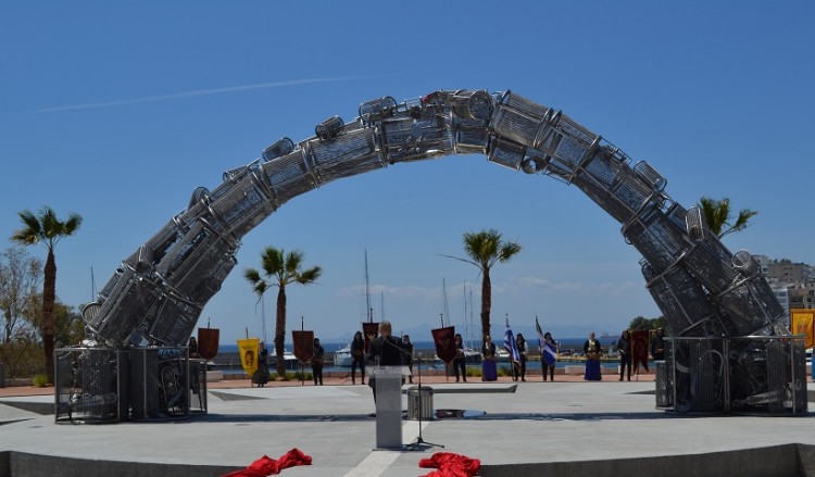 Η φλόγα που θα ενώσει Πειραιά-Θεσσαλονίκη για τη Γενοκτονία των Ποντίων