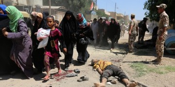 Δεκάδες άμαχοι σκοτώθηκαν στη Μοσούλη