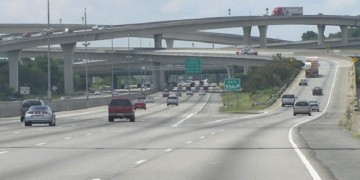 Στην κυκλοφορία τα 4,2 χλμ. πριν από τη γέφυρα της Νέας Ποτίδαιας