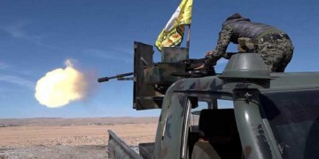 Οι Συριακές Δημοκρατικές Δυνάμεις SDF ανακοίνωσαν ότι θα αναδιπλωθούν σε απόσταση από τα τουρκικά σύνορα