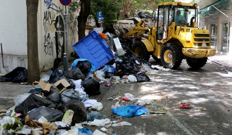 Τρεις μέρες χρειάζονται για να καθαρίσει η Αθήνα