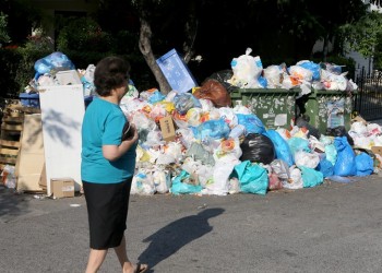 Τα έσπασαν Σκουρλέτης - ΠΟΕ-ΟΤΑ, αδιέξοδο με τα σκουπίδια