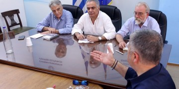 Άκαρπη η συνάντηση Σκουρλέτη με ΠΟΕ-ΟΤΑ