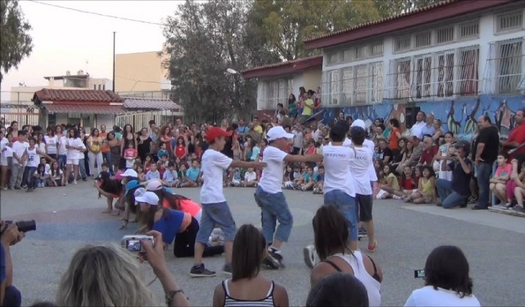 Τραγωδία στο Μενίδι: Σκοτώθηκε αγοράκι 10 ετών σε δημοτικό σχολείο