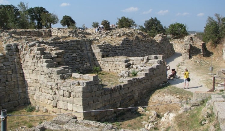 Οι Τρώες, ο Ερντογάν κι εμείς