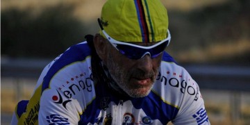 Ξεκίνησε ο ποδηλατικός άθλος του Στέλιου Βάσκου