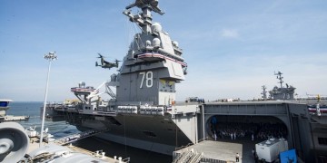 Το νέο αεροπλανοφόρο-μαμούθ των ΗΠΑ (φωτο)