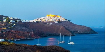 Καλοκαιρινές διακοπές 2020: Οι αδειούχοι του Αυγούστου φεύγουν για τα ελληνικά νησιά