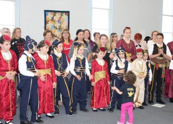 Η Αδελφότητα Ποντίων Τορόντο «Παναγία Σουμελά» γνώρισε τον Πόντο σε Ρώσους και Γεωργιανούς (φωτο)