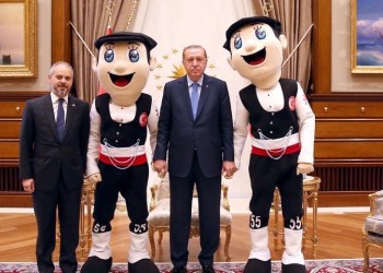 Από τον Πόντο στο λευκό σαράι του Ερντογάν η μασκότ της Ολυμπιάδας Κωφών στη Σαμψούντα (φωτο)