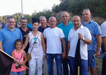 Η Λέσχη Ποντίων Νομού Καβάλας συμμετείχε στον συμβολικό αποκλεισμό της Εγνατίας Οδού για τα νέα διόδια