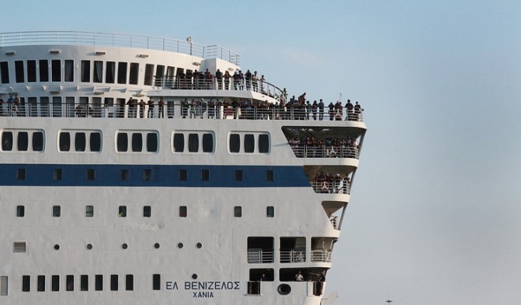 Γυναίκα γέννησε πρόωρα στο επιβατηγό πλοίο «Ελευθέριος Βενιζέλος»