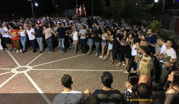 Έκλεισε 40 χρόνια η «Νέα Τραπεζούντα» Ελευσίνας και έστησε ποντιακό γλέντι (φωτο, βίντεο)