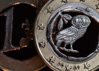 ΕΛΣΤΑΤ: Με ύφεση 0,2% έκλεισε τελικά το 2016