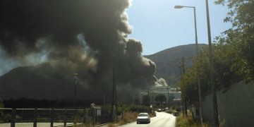 Φωτιές στην Κερατέα Αττικής και το Γραμματικό Ηλείας 4