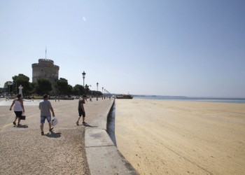 Ειδικός εξοπλισμός για τη μείωση του φυτοπλαγκτόν στον Θερμαϊκό