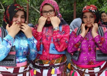 Το 20ό Φεστιβάλ της Γλώσσας των Πουλιών στην Κερασούντα (φωτο, βίντεο)