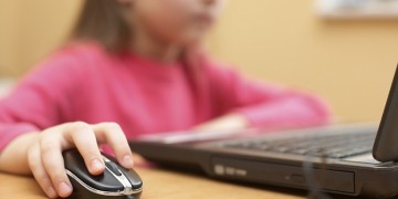 Διαδικτυακό grooming: Τι είναι και πώς θα προφυλαχθούν τα παιδιά