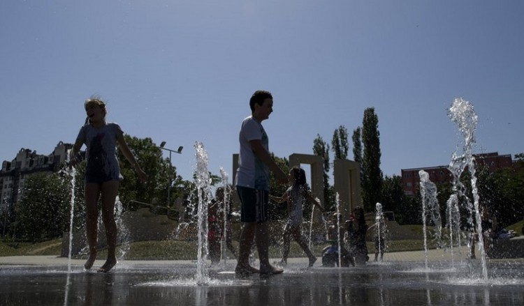 Συναγερμός λόγω καύσωνα σε Βουλγαρία και Ρουμανία - Πέντε νεκροί στη Σόφια