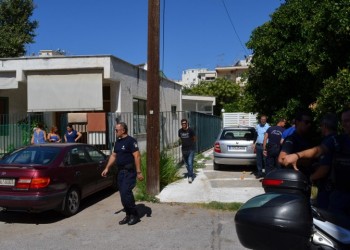 Σοκ στην Καλαμάτα από αυτοκτονία έξω από παιδικό σταθμό (βίντεο)
