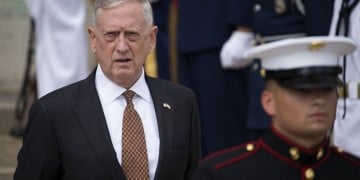 Τζέιμς Μάτις: Σταθερός και εξαιρετικός σύμμαχος η Ελλάδα