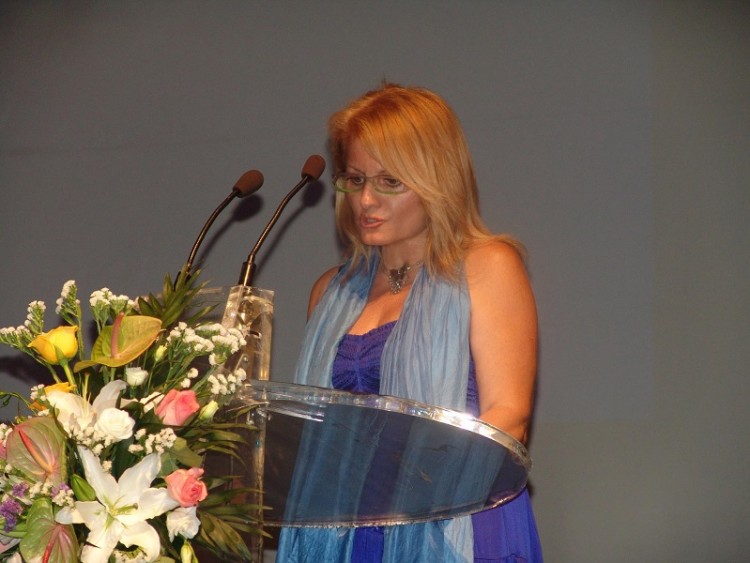 Παραιτήθηκε η πρόεδρος του Συλλόγου Ποντίων Σύρου