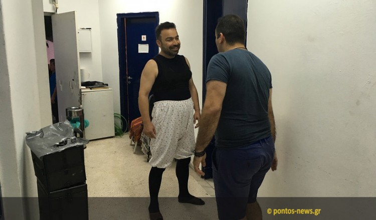 Το pontos-news.gr στα παρασκήνια της επιθεώρησης «Ζωή και κότα με χαβίτς και με κορκότα» στις Αχαρνές (φωτο, βίντεο)