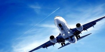 Βρετανία: Δύο συλλήψεις για το περιστατικό με drone στο αεροδρόμιο Γκάτγουικ