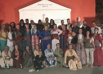 Τρεις πολιτισμοί ενώθηκαν στη Σαλαμίνα (βίντεο)