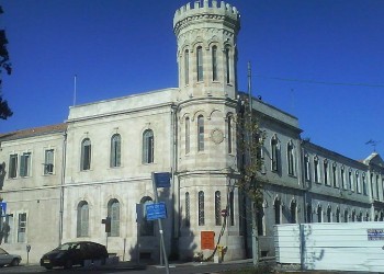 Ο Πούτιν ανακαίνισε εμβληματικό κτήριο στην καρδιά της Ιερουσαλήμ
