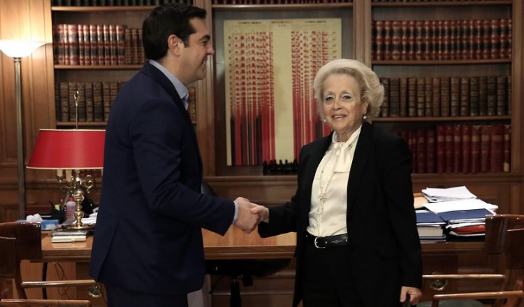 Θύελλα αντιδράσεων για τη μετακίνηση Θάνου στο Μαξίμου