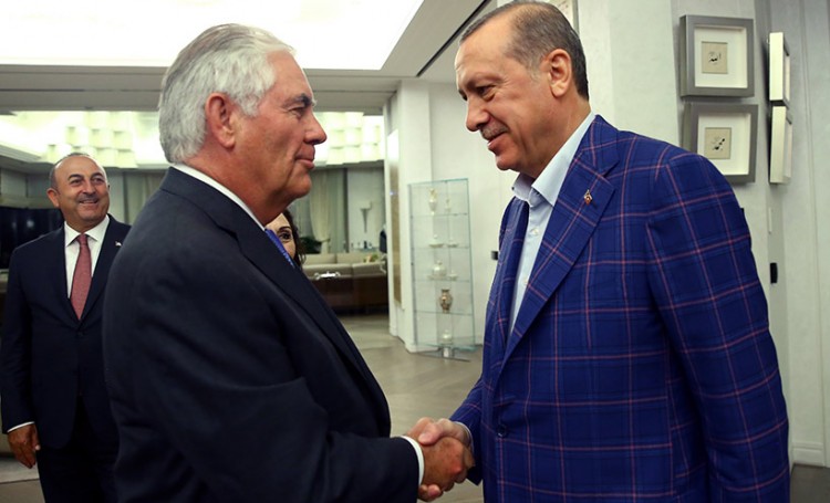 Τι φέρονται να πρότειναν οι Τούρκοι στον Τίλερσον για τη Συρία