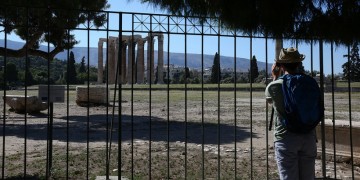 Οι τουρίστες έβγαζαν φωτογραφίες τα λουκέτα σε αρχαιολογικούς χώρους και μουσεία!