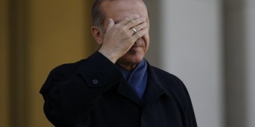 Μήνυση κατά Ερντογάν για γενοκτονία από Σουηδούς βουλευτές