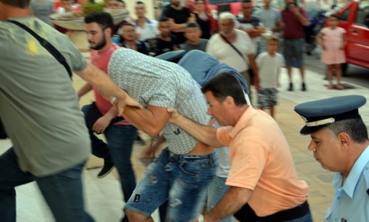 Προφυλακιστέο και έβδομο άτομο για το φόνο του Αμερικανού στη Ζάκυνθο
