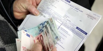 Επαναλειτουργία καταστημάτων της ΔΕΗ από Δευτέρα 11 Μαΐου 3