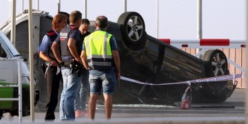 Ισπανία: Νεκρός ο οδηγός του βαν που σκόρπισε το θάνατο στη Βαρκελώνη