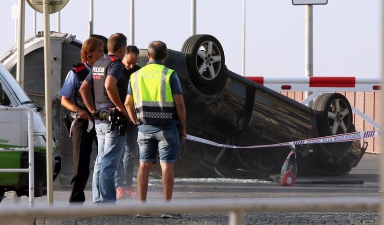 Ισπανία: Νεκρός ο οδηγός του βαν που σκόρπισε το θάνατο στη Βαρκελώνη
