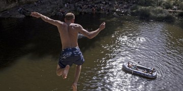 Επιμένει ο καύσωνας και την Τρίτη – Ποιες περιοχές θα δουν 40άρια