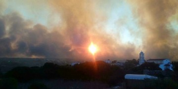 Καίγονται τα Κύθηρα για τέταρτη ημέρα - Στάχτη έχουν γίνει πάνω από 20.000 στρέμματα